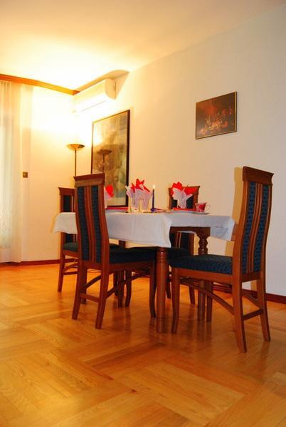 Apartman Lili Vrnjačka Banja Buitenkant foto